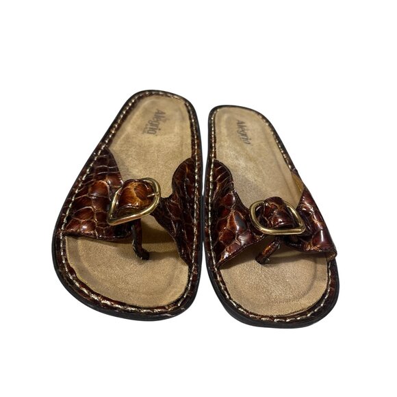 Alegria Brown Croc-Embossed Leather Sandals Womens Size 9.5-10 With Buckle Detai - Picture 2 of 8